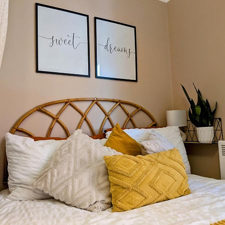 Peacehaven Retreat - 4 Minutes From The Beach! Pet Friendly! Веймут Екстер'єр фото